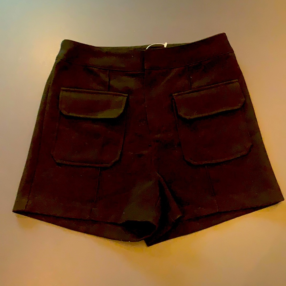 Blush black knit shorts